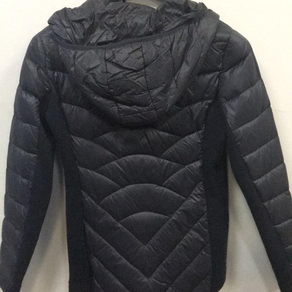 BCBG - Picture 4 of 4